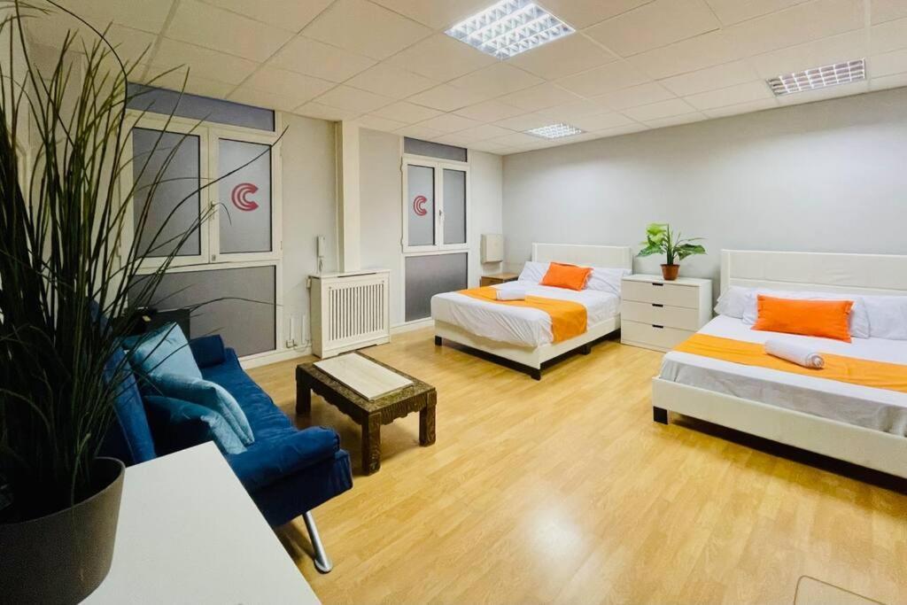 Apartments Plaza Callao Madrid Exterior foto