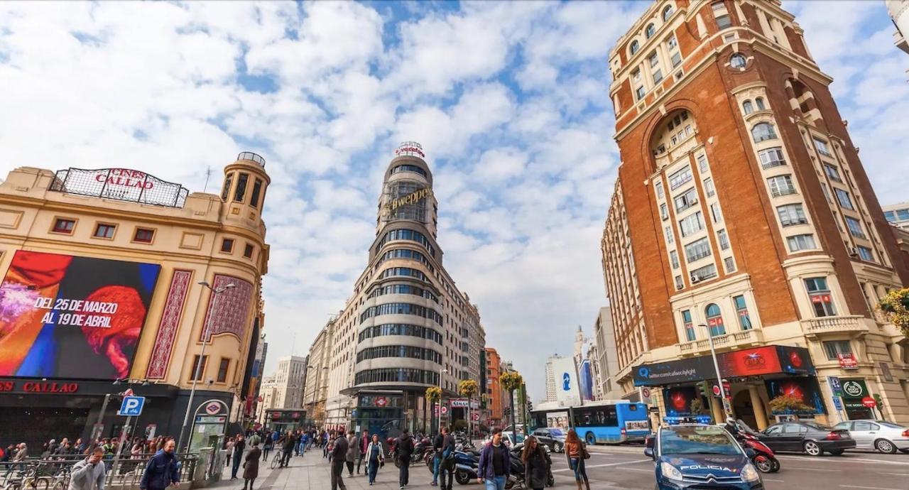 Apartments Plaza Callao Madrid Exterior foto